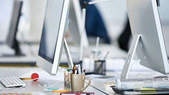 亞馬遜、谷歌等巨頭加速布局軟件研發(fā)，中國企業(yè)機(jī)遇與挑戰(zhàn)并存